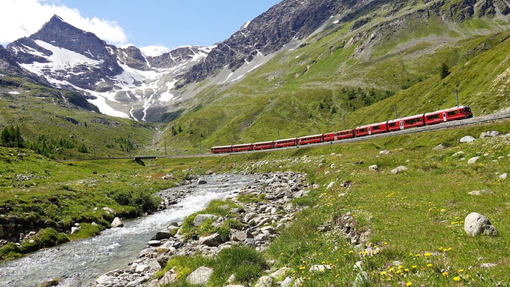 Train mountains Switzerland